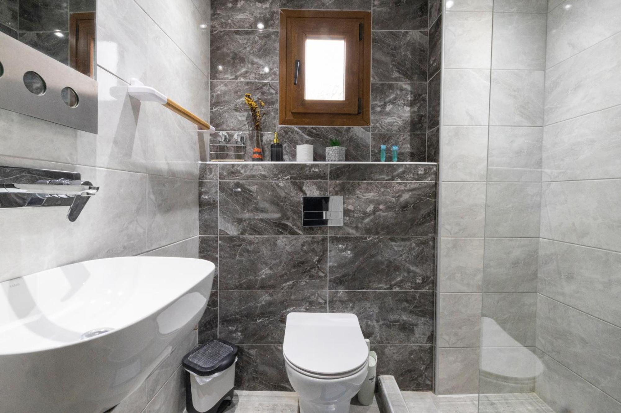 Alexandra Studios Kallithea  Rum bild